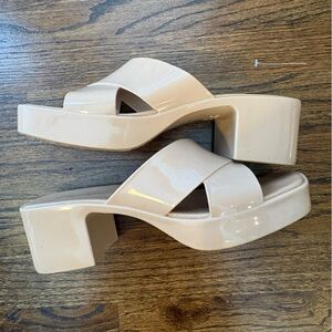 Jeffrey Campbell bubblegum jelly Nude Patent Platform sandals Heels size 9